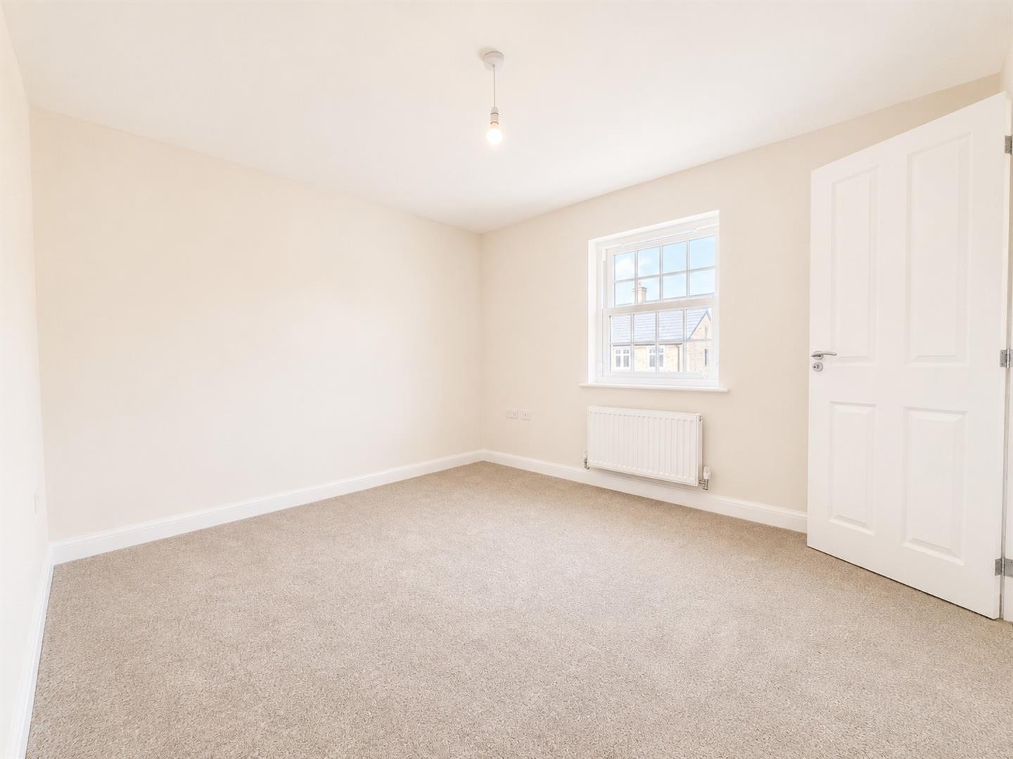 Cearle Close, Great Denham, Bedford